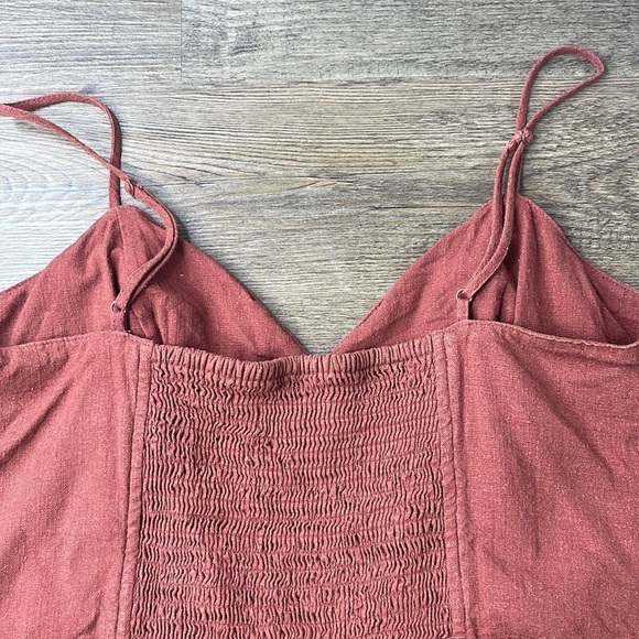 Express Women’s Burnt Orange Spaghetti Strap Cropped V Neck Tank, size M - Picture 9 of 9